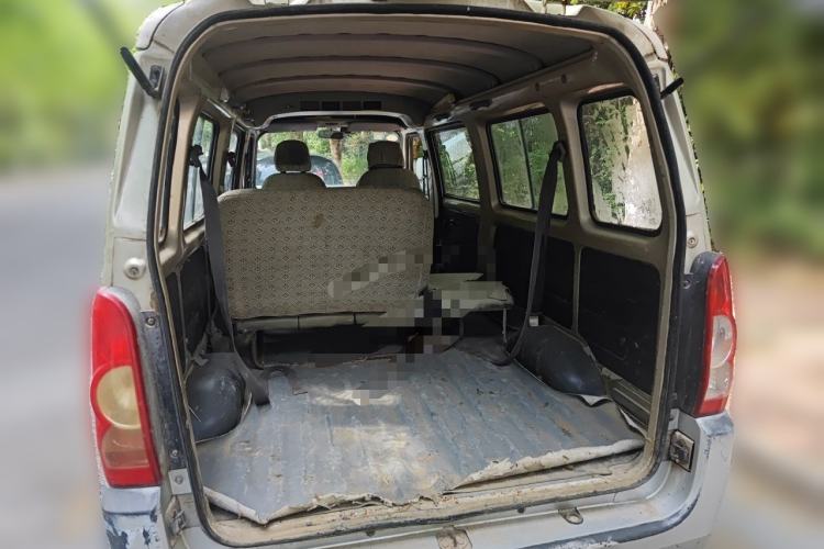 Used Wuling Rongguang 2012 1.5L Extended Basic Version Trunk