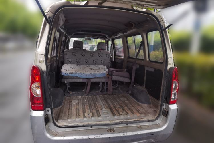 Used Wuling Rongguang 2012 1.2L Extended Basic Version LJY Trunk