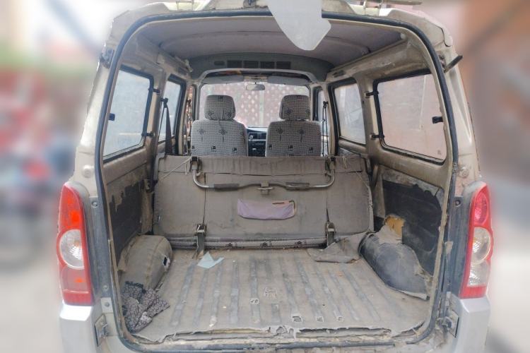 Used Wuling Rongguang 2012 1.2L Extended Basic Version LJY Trunk