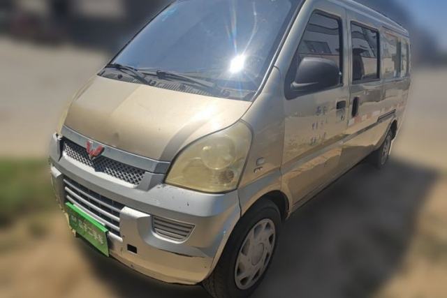 Wuling Rongguang 2012 1.5L Extended Basic Version usado