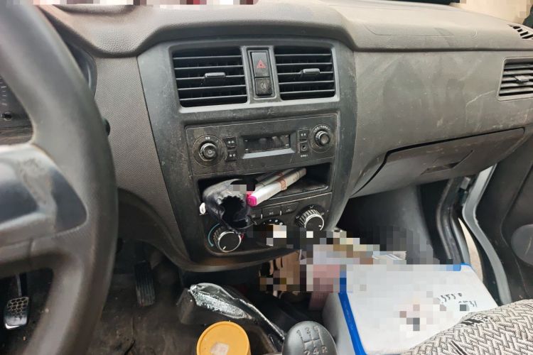 Used Wuling Rongguang 2014 1.2L S Base Model Audio And AC Panel