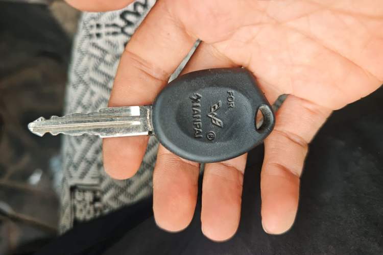 Used Wuling Rongguang 2014 1.2L S Base Model Vehicle Key
