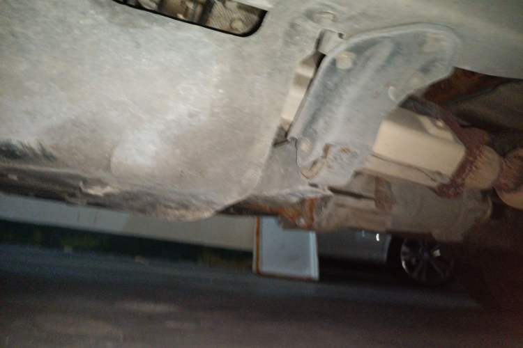 Used Wuling Rongguang 2014 1.2L S Base Model Chassis Front Left