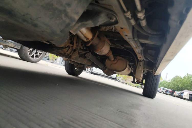Used Wuling Rongguang 2014 1.5L S Standard Version Chassis Front Left