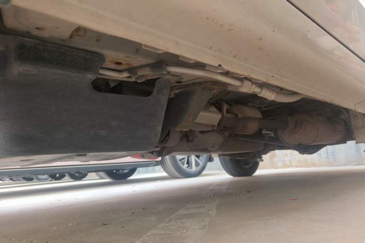 Used Wuling Rongguang 2014 1.2L S Base Model Chassis Front Left