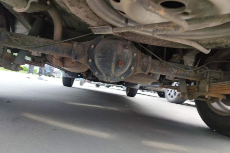 Used Wuling Rongguang 2014 1.5L S Standard Version Chassis Rear