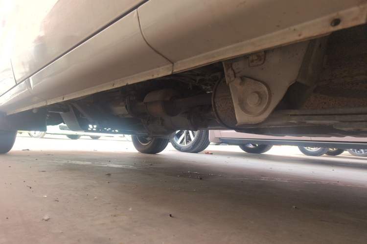 Used Wuling Rongguang 2014 1.2L S Base Model Chassis Rear Left