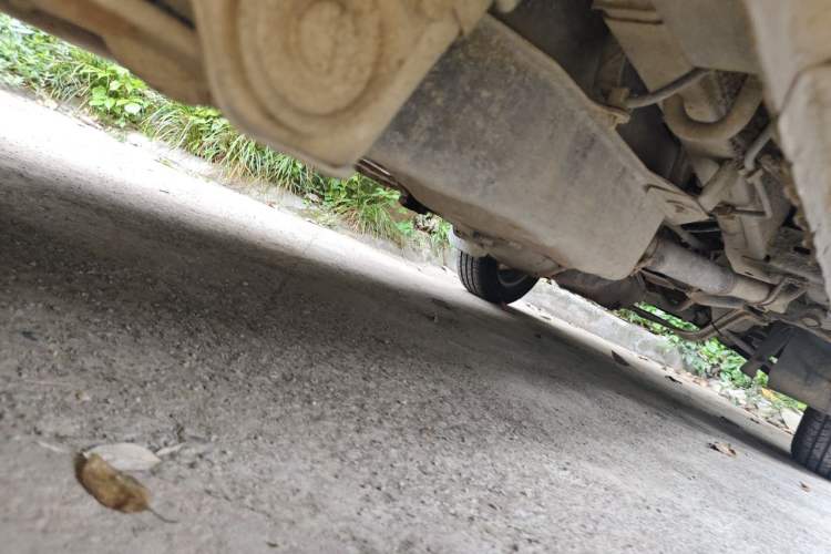 Used Wuling Rongguang 2014 1.5L S Base Version Chassis Rear Right
