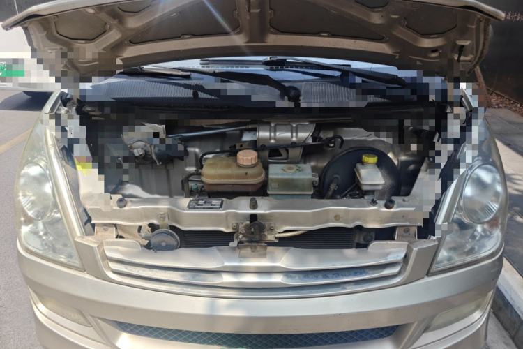 Used Wuling Rongguang 2014 1.2L S Standard Model Engine Bay