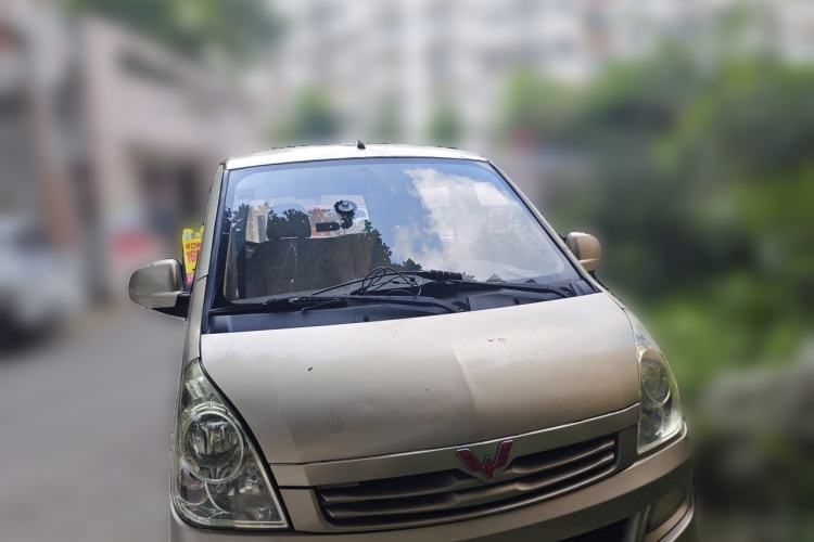 Used Wuling Rongguang 2014 1.5L S Base Version Front