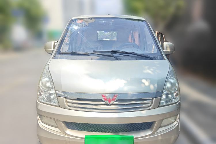 Used Wuling Rongguang 2014 1.2L S Standard Model Front
