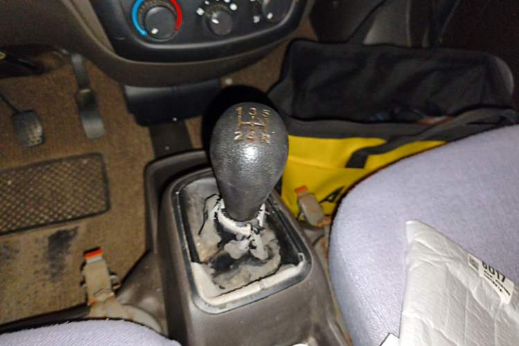 Used Wuling Rongguang 2014 1.5L S Base Version Gear Lever