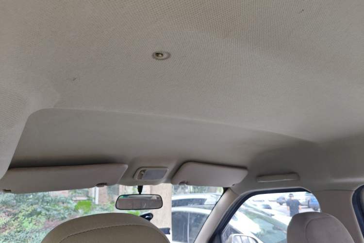 Used Wuling Rongguang 2014 1.5L S Base Version Headliner