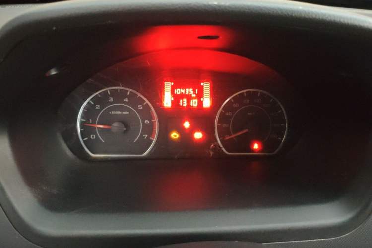 Used Wuling Rongguang 2014 1.2L S Standard Model Instrument Cluster