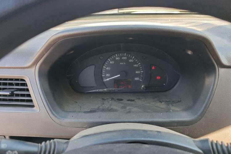Used Wuling Rongguang 2014 1.2L S Standard Model Instrument Cluster