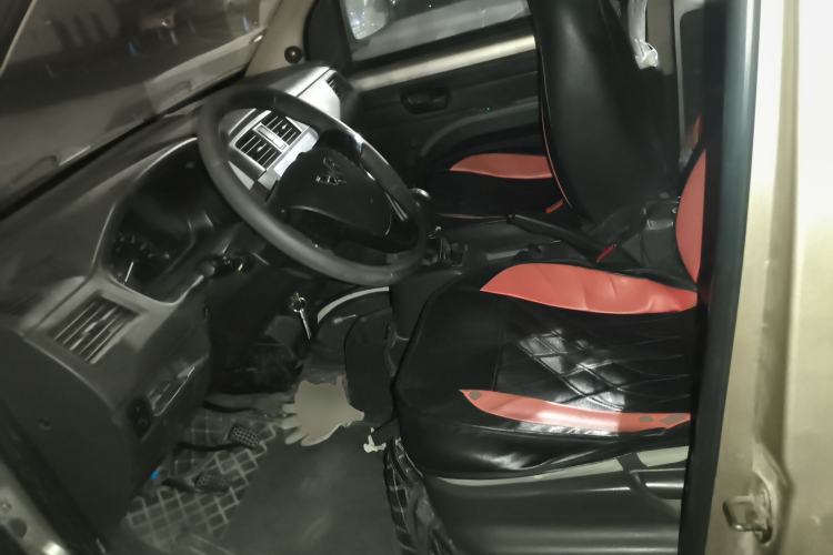 Used Wuling Rongguang 2014 1.2L S Base Model Left Front Seat