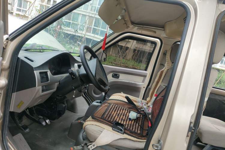 Used Wuling Rongguang 2014 1.2L S Base Model Left Front Seat