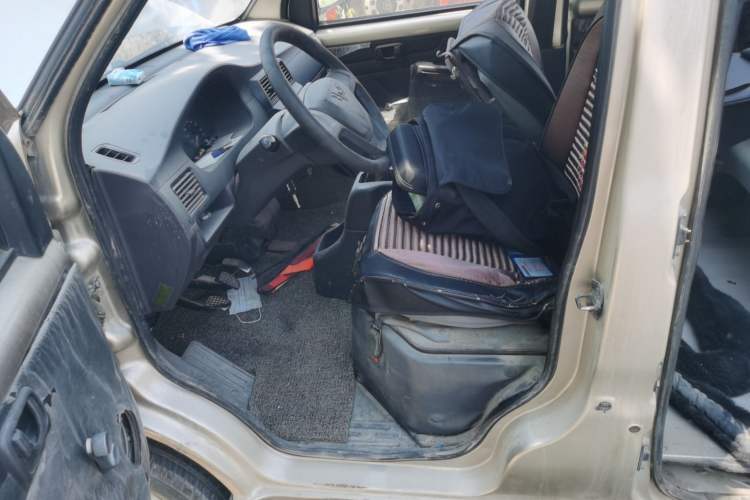 Used Wuling Rongguang 2014 1.2L S Base Model Left Front Seat