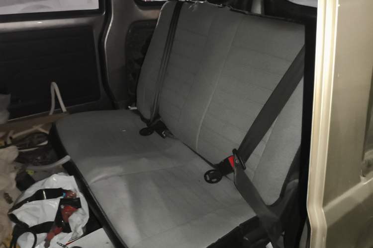 Used Wuling Rongguang 2014 1.2L S Base Model Left Rear Seat