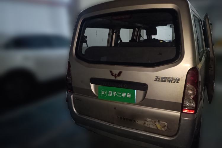 Used Wuling Rongguang 2014 1.2L S Base Model Rear Right 45 Deg