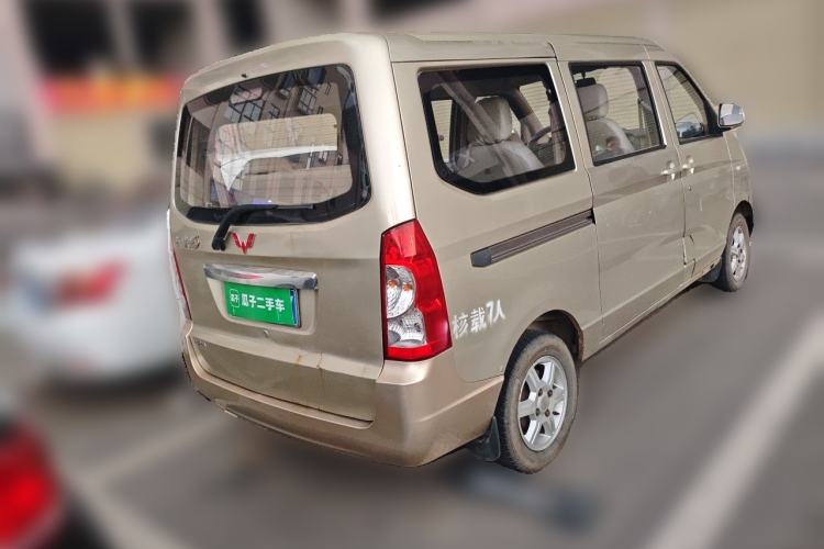 Used Wuling Rongguang 2014 1.2L S Standard Model Rear Right 45 Deg