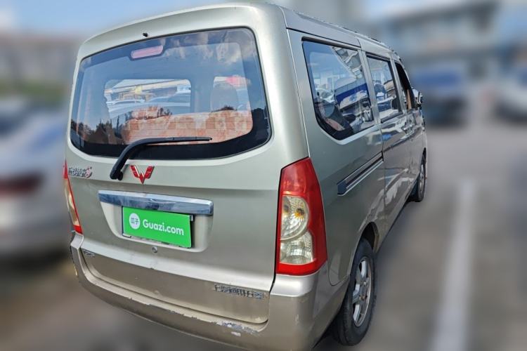 Used Wuling Rongguang 2014 1.2L S Standard Model Rear Right 45 Deg