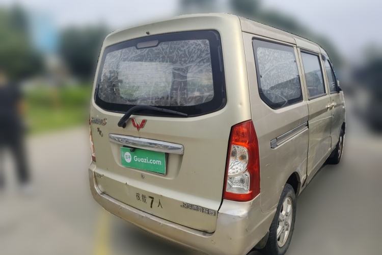 Used Wuling Rongguang 2014 1.5L S Standard Version Rear Right 45 Deg