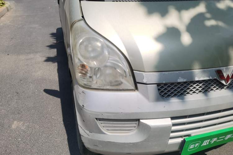 Used Wuling Rongguang 2014 1.2L S Base Model Right Front Headlight