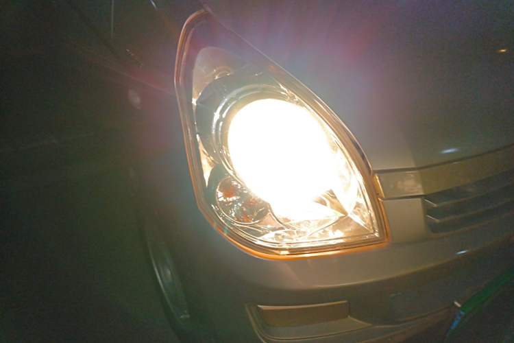 Used Wuling Rongguang 2014 1.5L S Base Version Right Front Headlight