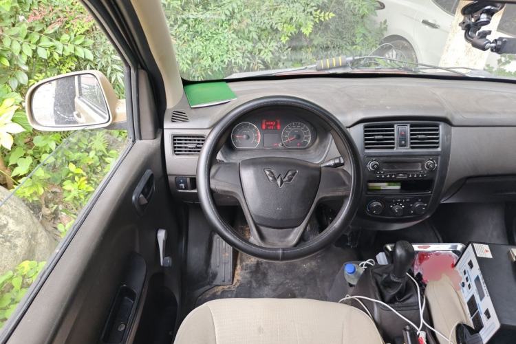 Used Wuling Rongguang 2014 1.5L S Base Version Steering Wheel
