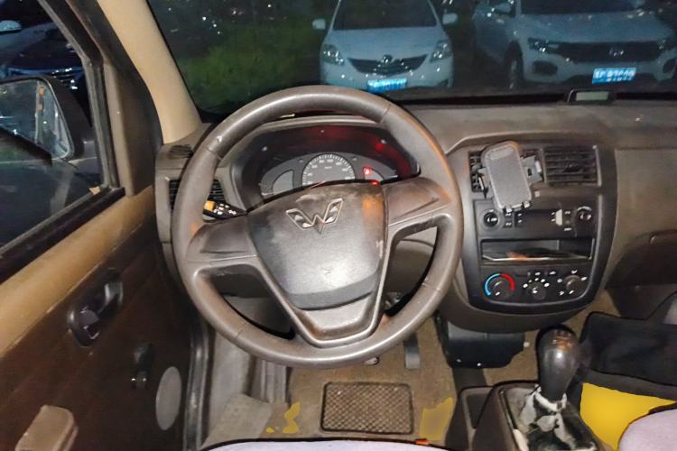 Used Wuling Rongguang 2014 1.5L S Base Version Steering Wheel