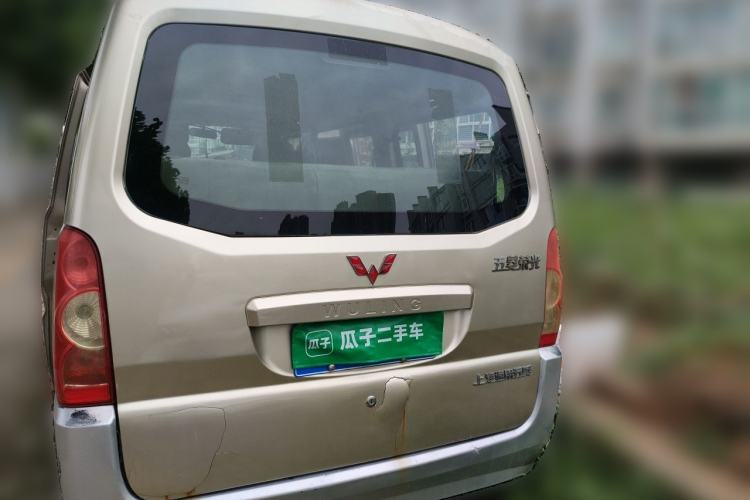 Used Wuling Rongguang 2014 1.2L S Base Model Trunk
