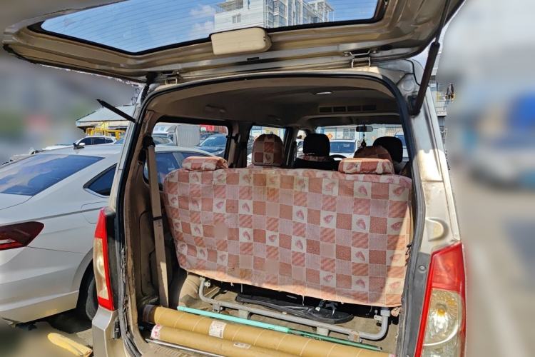 Used Wuling Rongguang 2014 1.2L S Standard Model Trunk