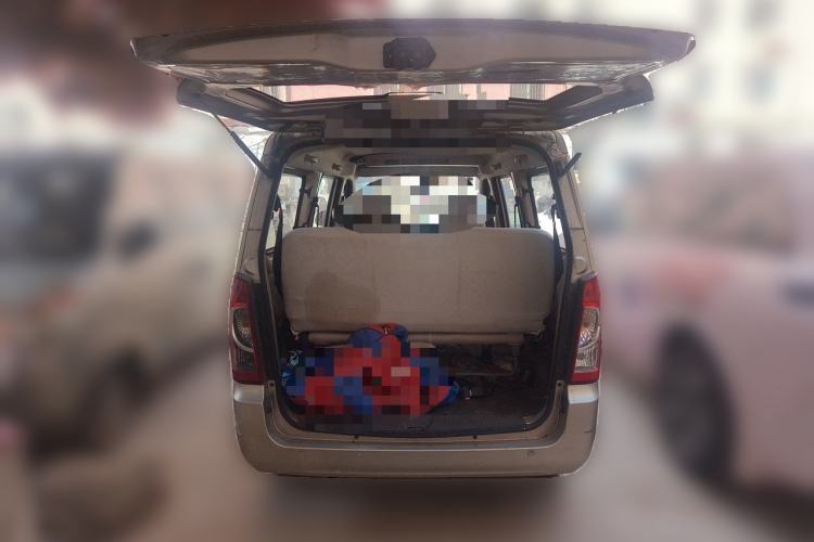 Used Wuling Rongguang 2014 1.2L S Base Model Trunk