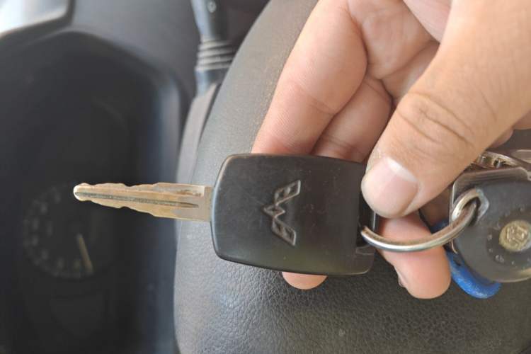 Used Wuling Rongguang 2014 1.2L S Base Model Vehicle Key