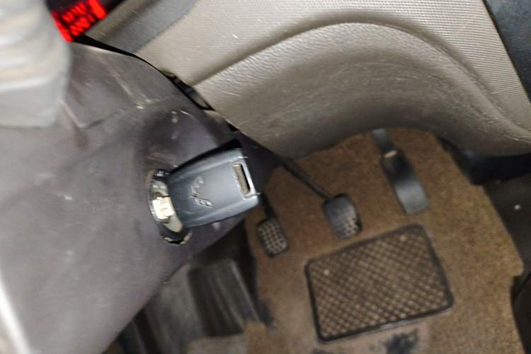 Used Wuling Rongguang 2014 1.5L S Base Version Vehicle Key