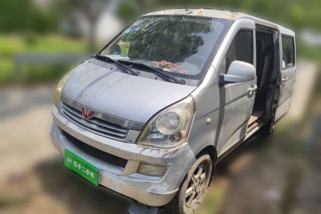 Used Wuling Rongguang 2014 1.2L S Standard Model