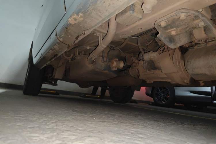 Used Wuling Rongguang 2014 1.2L S Base Model Chassis Front Right