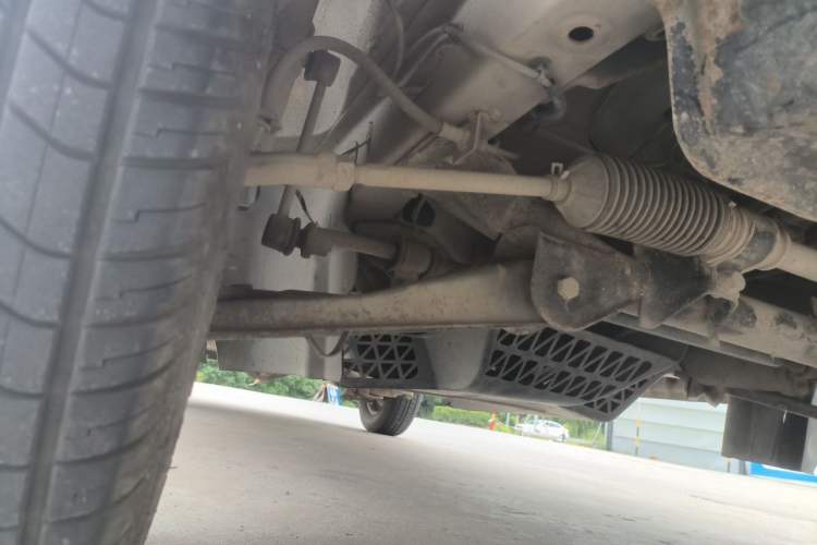 Used Wuling Rongguang 2014 1.2L S Base Model Chassis Front Right