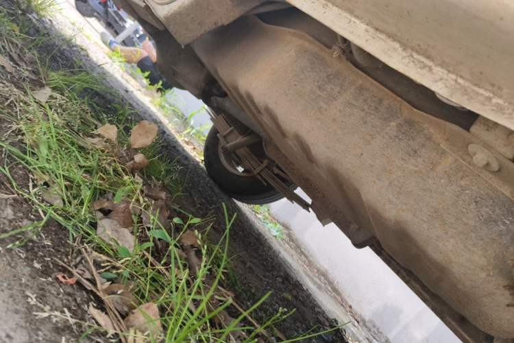 Used Wuling Rongguang 2014 1.2L S Standard Model Chassis Rear Right