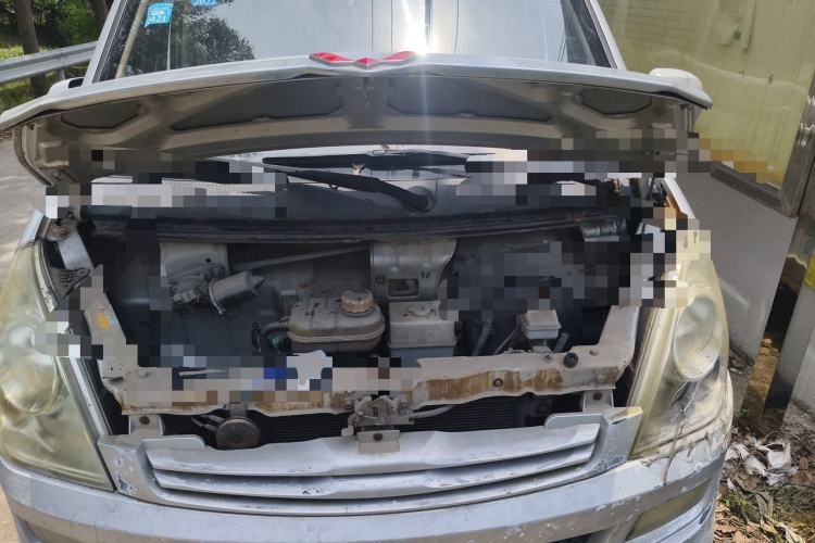 Used Wuling Rongguang 2014 1.2L S Standard Model Engine Bay