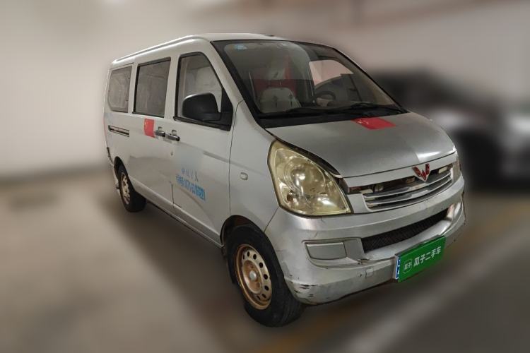 Used Wuling Rongguang 2014 1.2L S Base Model Front Right 45 Deg
