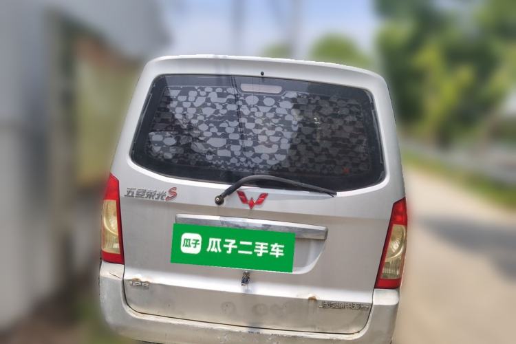 Used Wuling Rongguang 2014 1.2L S Standard Model Rear