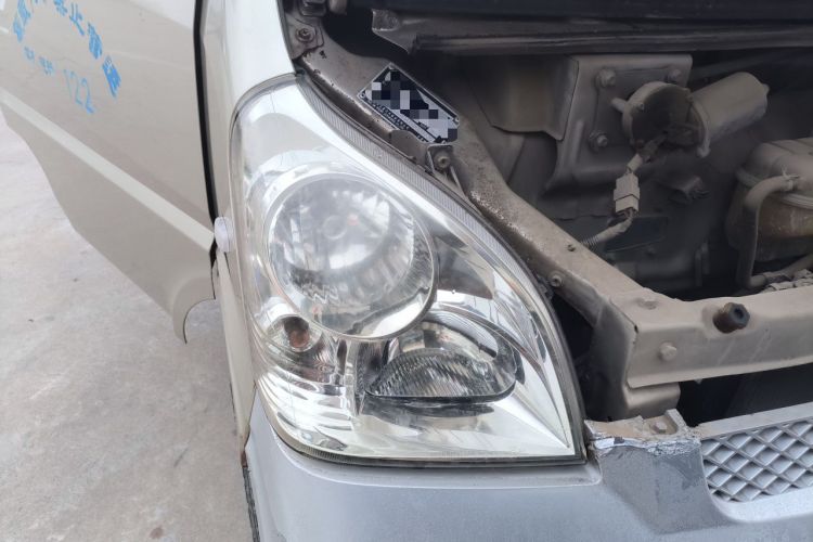 Used Wuling Rongguang 2014 1.2L S Base Model Right Front Headlight