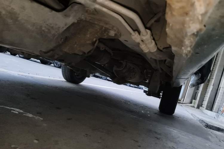 Used Wuling Rongguang 2014 1.2L S Standard Model Chassis Front Left
