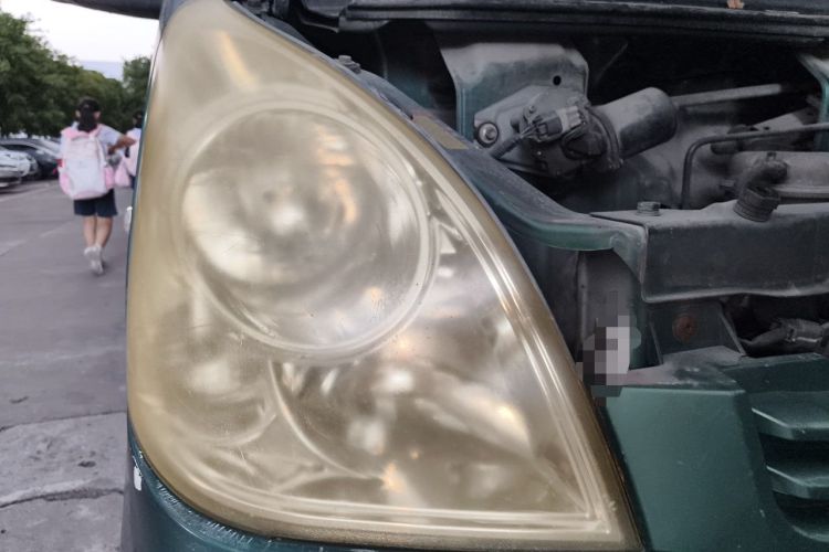 Used Wuling Rongguang 2014 1.2L S Standard Model Right Front Headlight