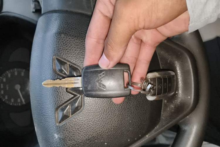 Used Wuling Rongguang 2014 1.2L S Standard Model Vehicle Key