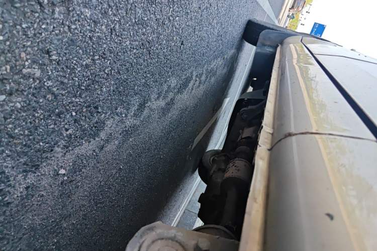 Used Wuling Rongguang 2014 1.2L S Base Model Chassis Rear Left