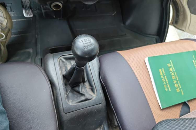 Used Wuling Rongguang 2014 1.2L S Base Model Gear Lever