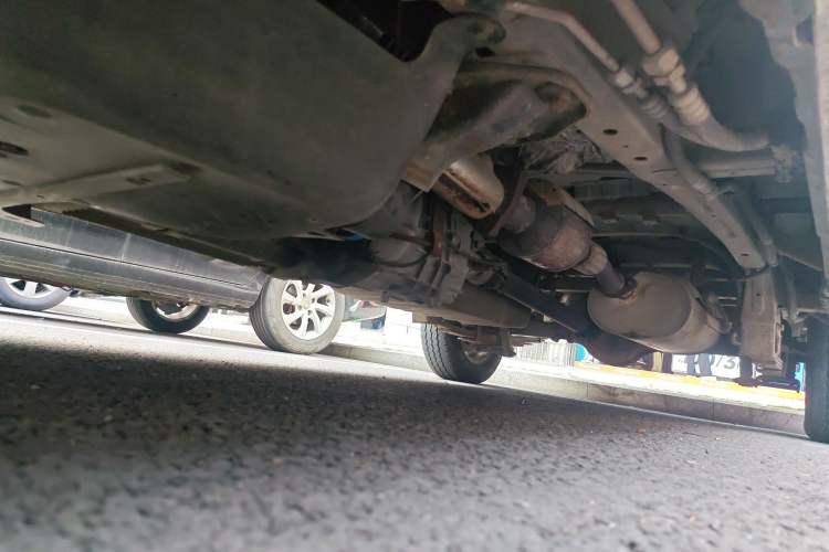 Used Wuling Rongguang 2014 1.5L S Standard Version Chassis Front Left